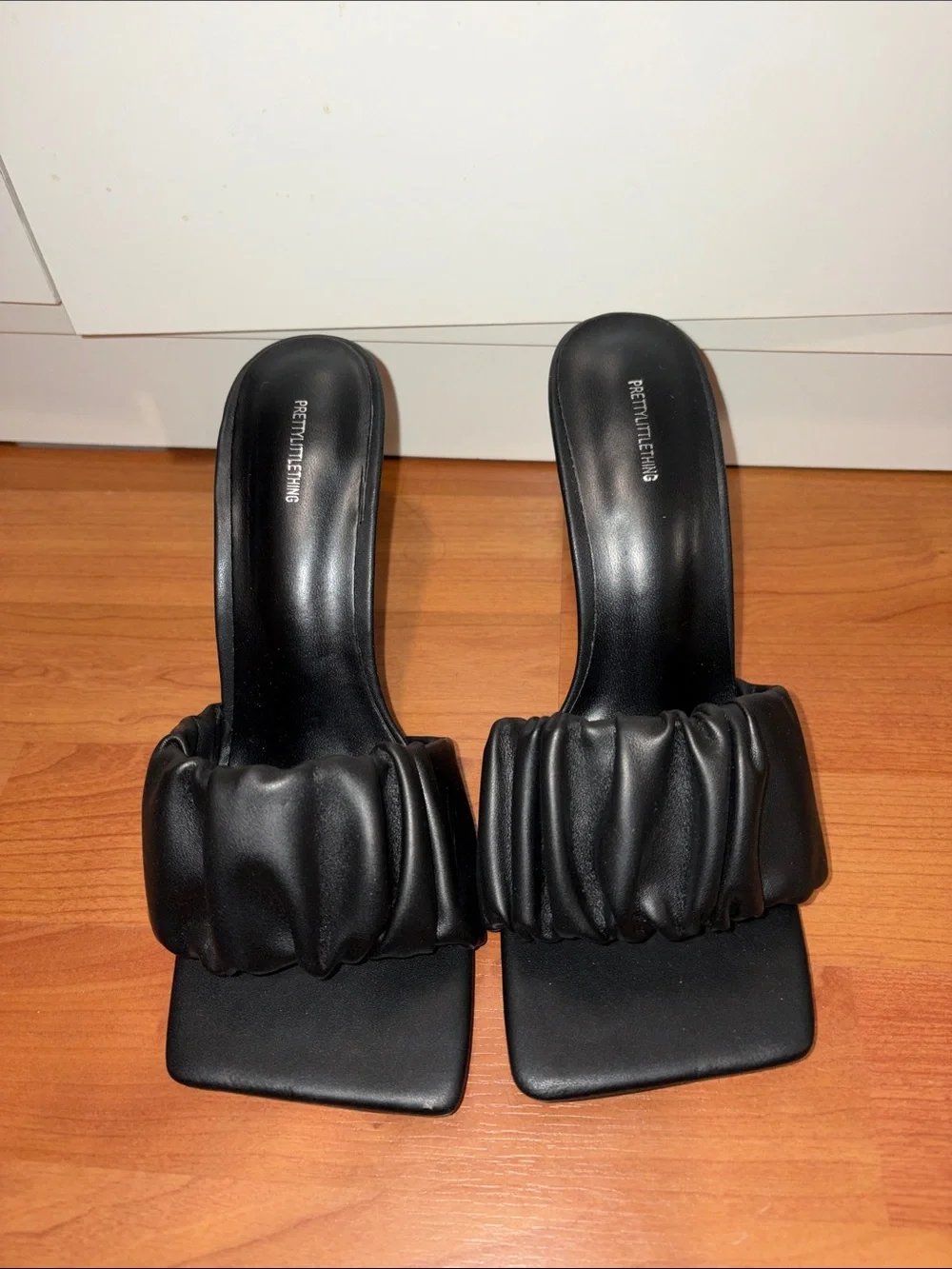 Black Ruched Square-Toe Mule - Picture 2 of 3